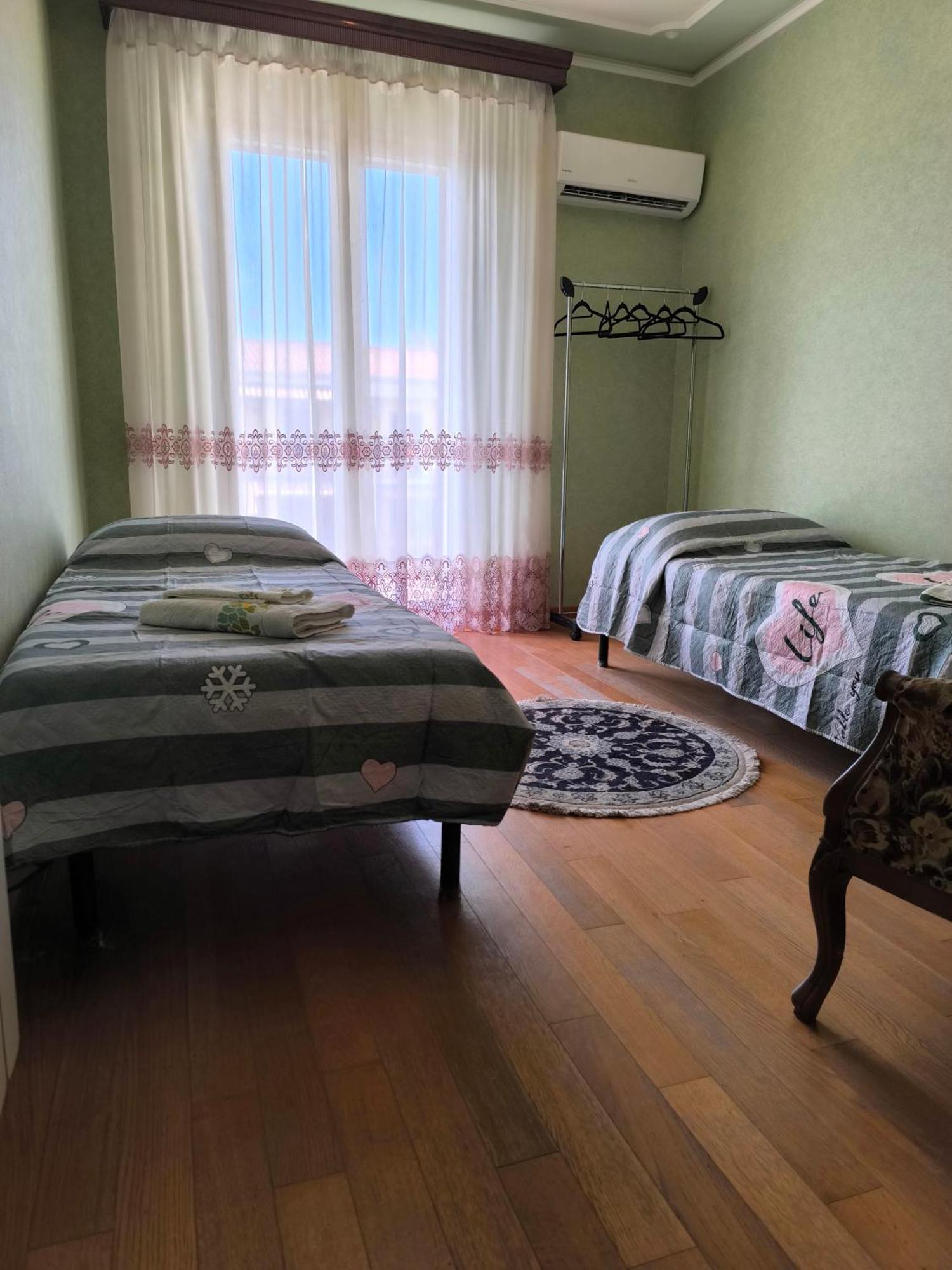 Bed & Breakfast Kalinka Bed & Breakfast Motta SantʼAnastasia Exterior foto